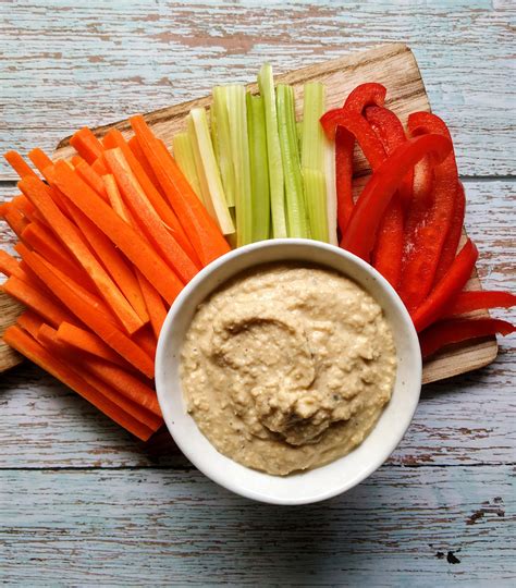 Veggie sticks with hummus for dunch