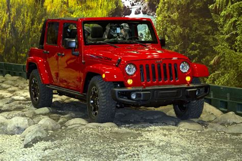 Jeep concept vehicles include electric Wrangler, retro compact pickup