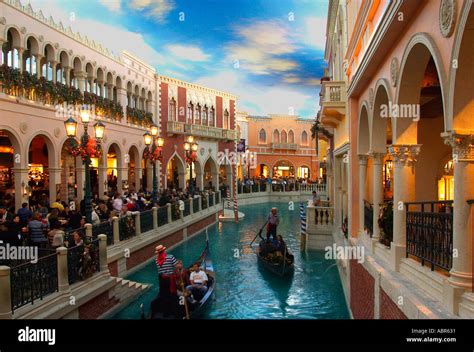 venetian las vegas stores