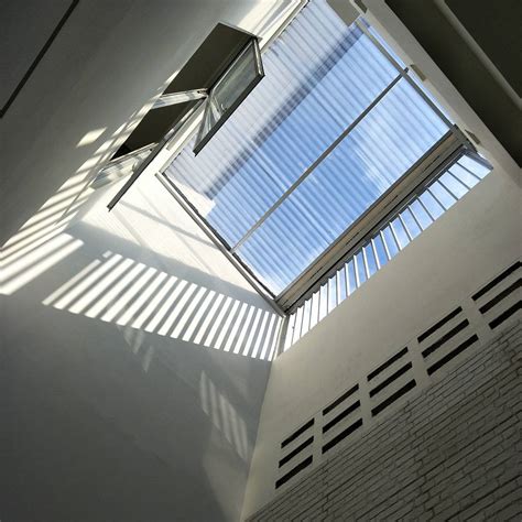 maksimalkan ventilasi udara di atap rumah