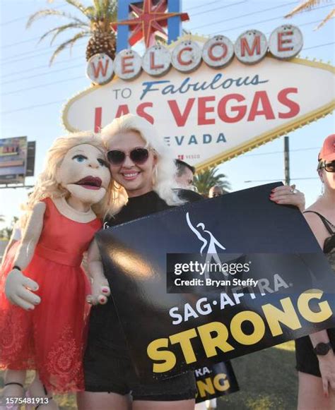 Ventriloquist In Vegas