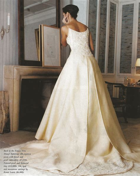 Wedding Dresses, Bridal Gowns by Vera Wang Iconic Abiti da sposa