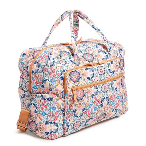 vera bradley grand weekender