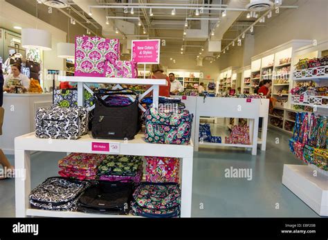 vera bradley outlet stores florida