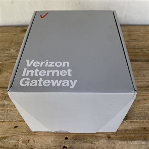 PSA the new Verizon 5G "cube" Gateway (ARCXCI55AX) has U.FL