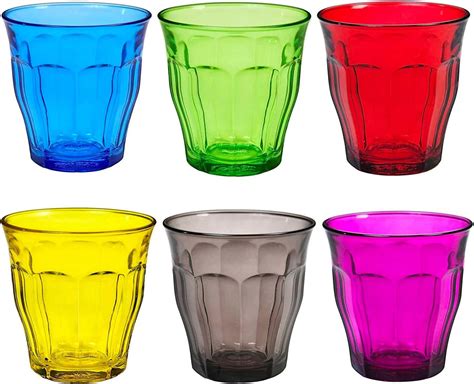 Lot de quatre verres à eau de couleur en acrylique Abri Services