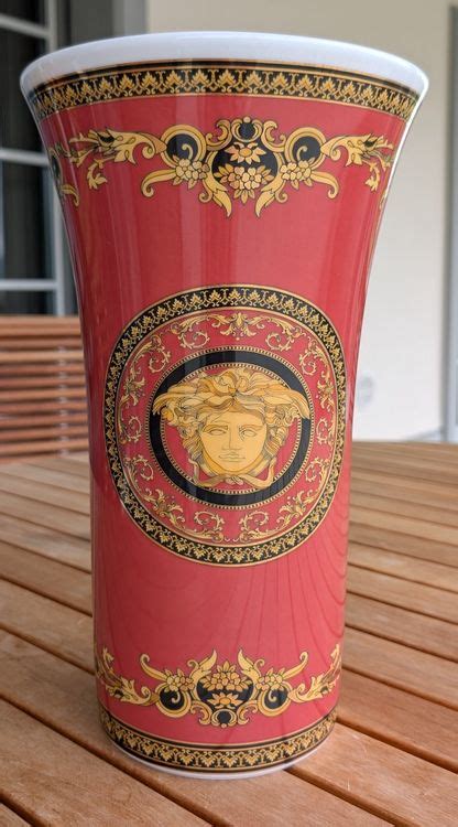Versace Vase Gross