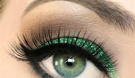 Yeux vert émeraude vert Jade oeil yeux vert collier par