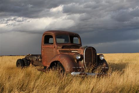 very old ford trucks