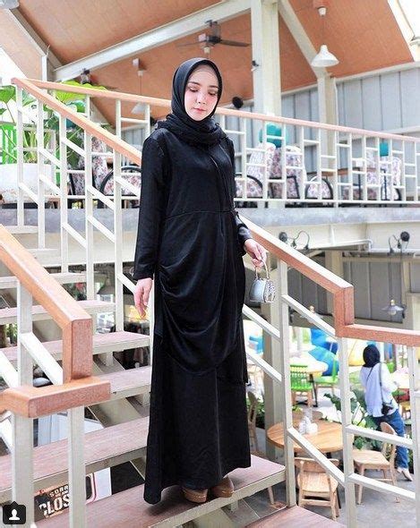 via tutorialhijab.co.id Hijabstyle.com