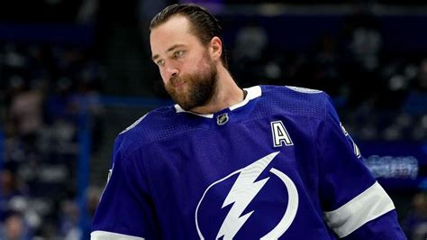 victor hedman injury update