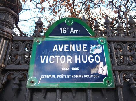 victor hugo avenue paris