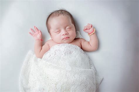 video asian flashing bebe