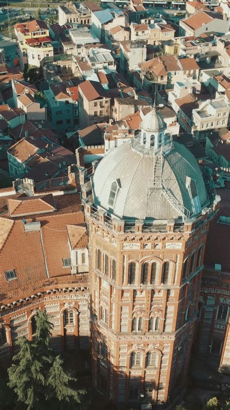 Free Video Clips for Downloading and Creative Projects Now