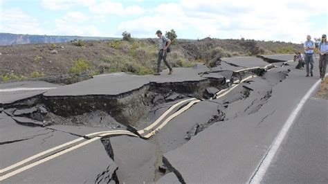 video of earthquake today