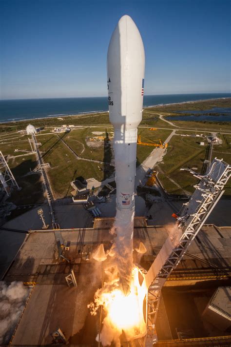 video of falcon 9 launch today