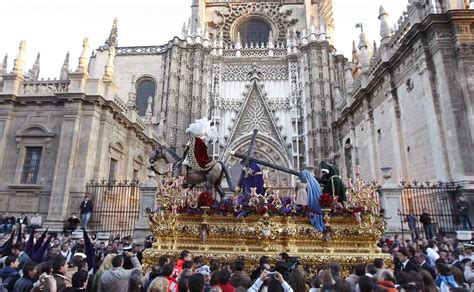 viernes santo sevilla 2022