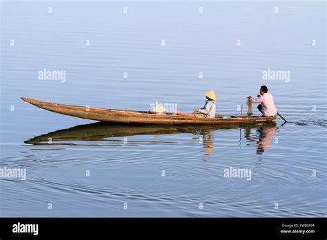Canoeing in Vietnam! Canoeing Pinterest Canoeing, Vietnam and Scenery