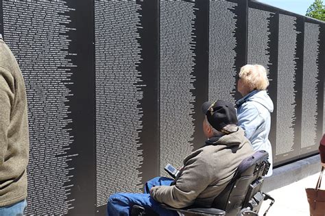 vietnam wall dedication