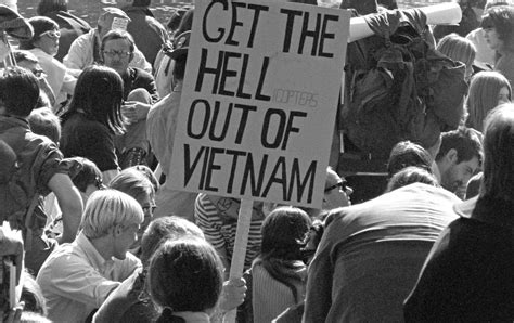 vietnam war protesters in america