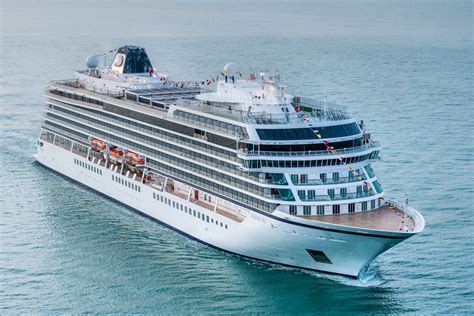 viking cruises cruise lines