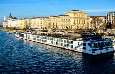 viking romantic danube cruise itinerary