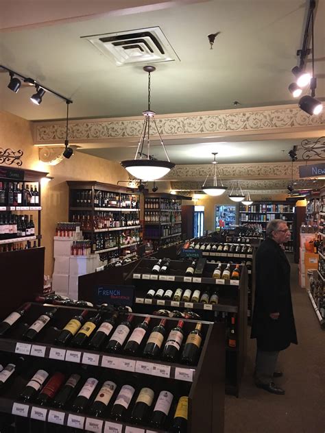 village bottle shop skaneateles ny