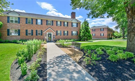 villas at bryn mawr