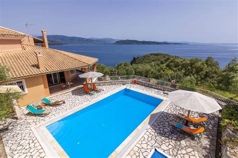 villas in kalami corfu greece