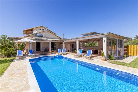 villas in roda corfu