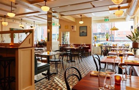 Unveiling the Secret Recipe: Vin Mon Lapin, a Rabbit's Indulgent Delight