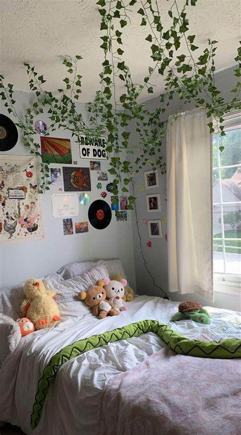 Vines In Bedroom Decor