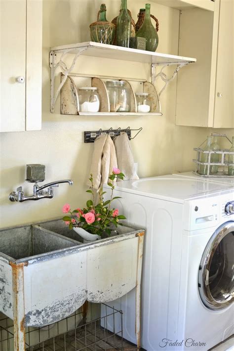 25 Best Vintage Laundry Room Decor Ideas and Designs for 2017