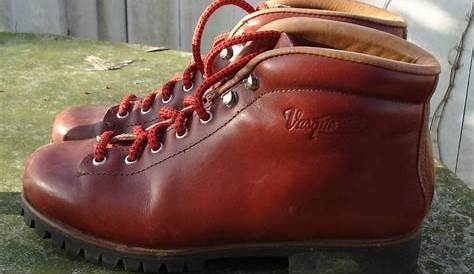 Vintage Vasque Hiking Boots 7540 Mountaineering Mens 8.5