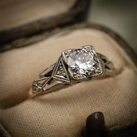 vintage art deco style engagement rings