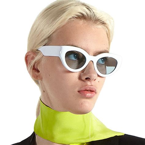 Vintage Cat Eye Sunglasses For Women Outdoor UV400 Plastic