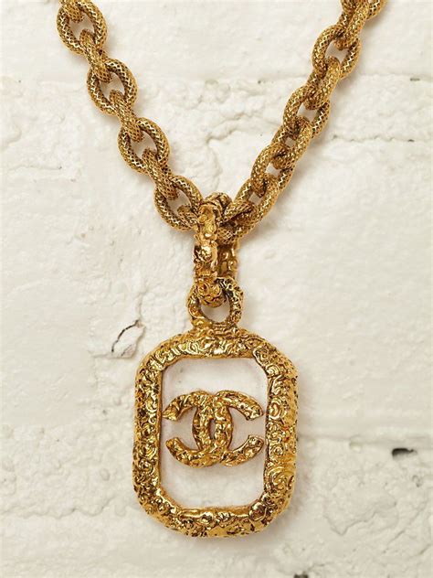 vintage coco chanel necklace