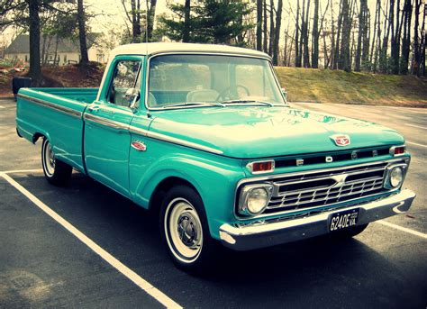 vintage ford truck pictures