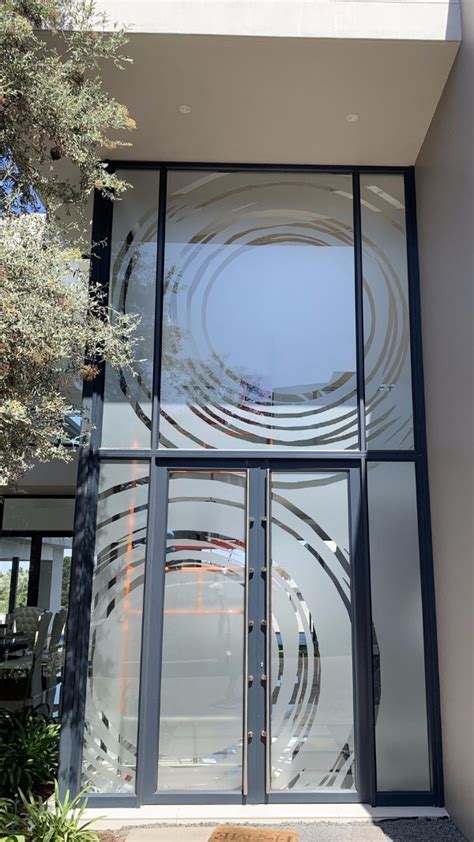 Vinyl Design Windows