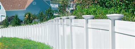 Vinyl Fencing With Post Caps