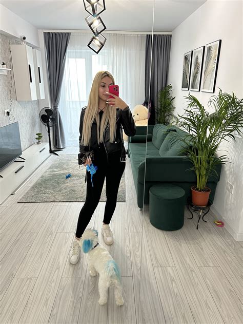 Vio Onlyfans Exclusive Content