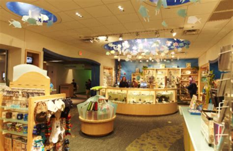 virginia beach aquarium gift shop