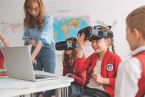Virtual Reality Education Tool