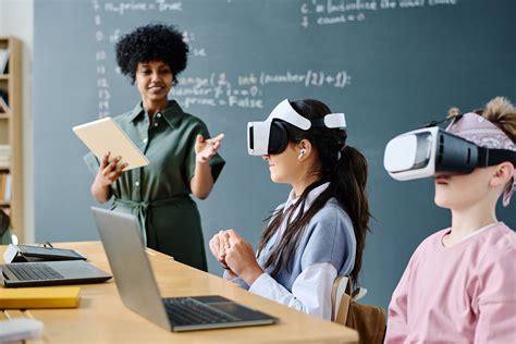 Image of Virtual Reality in E-Learning Websites