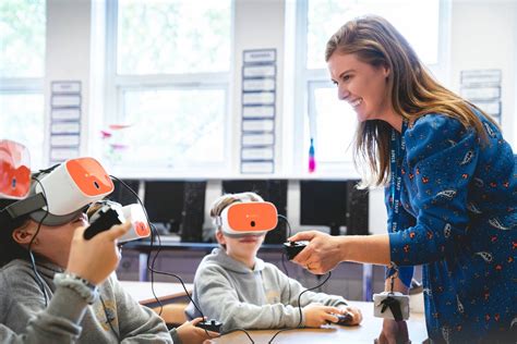 virtual reality in education examples