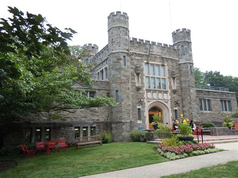 visit bryn mawr college