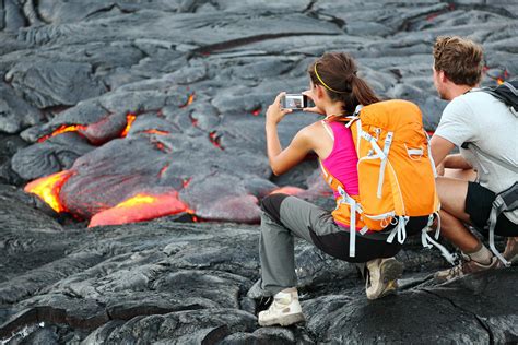 visit hawaii volcano national park