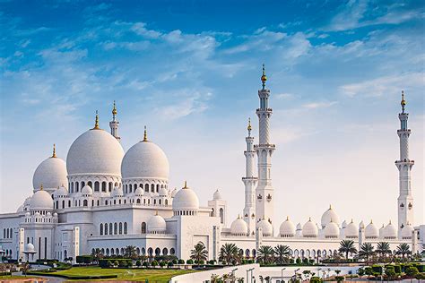 visit sheikh zayed grand mosque