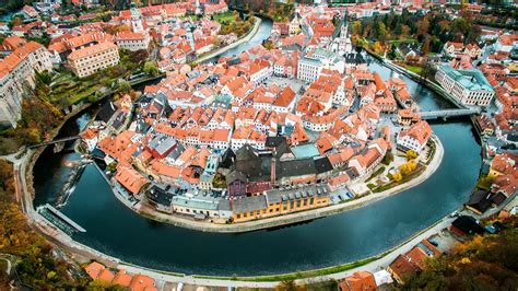 The Ultimate Guide to Your Unforgettable Trip to esk Krumlov