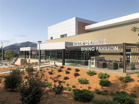 vista grande dining complex